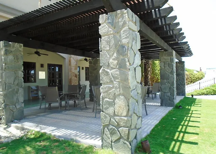 Ventanas Hotel & Residences